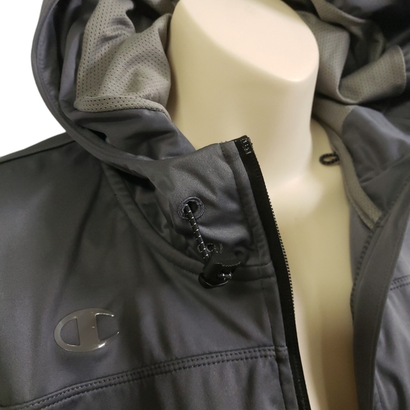 NWOT Champion tactical women's softshell jacket size XS, M, L, 2XL - Picture 4 of 5